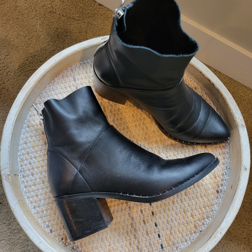 Treasure and Bond Leather Boots